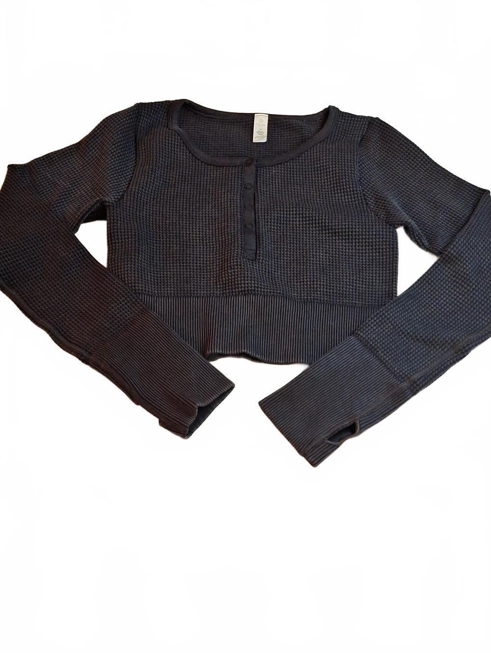 #1334 Aerie Waffle Henley Crop Size med